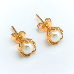 Aretes Flora