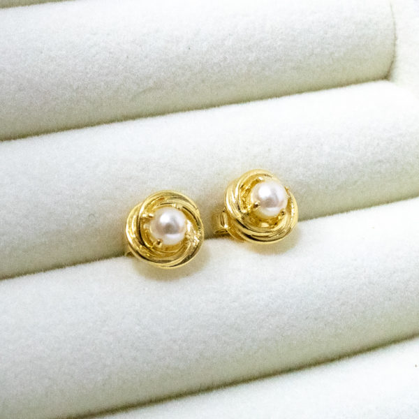 Aretes kata